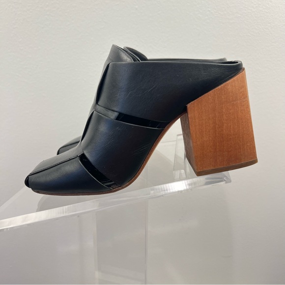 Donald Pliner Lilia Mule Black Leather with Wooden Block Heel Size 7 - Picture 12 of 13